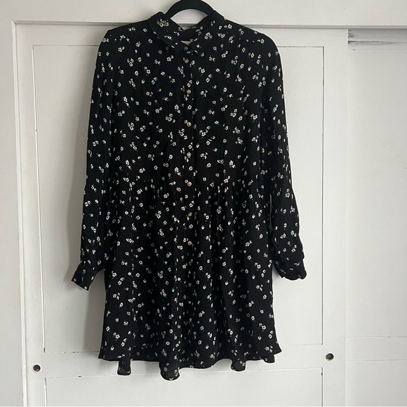 Sezane Dresses & Skirts - Sezane Leana Dress